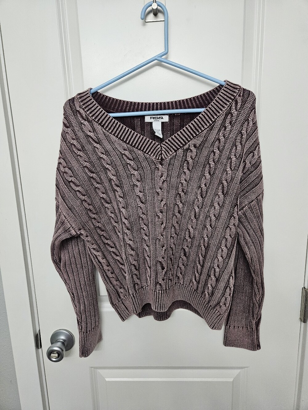 RSQ Cable Knit V-Neck Sweater -XXL